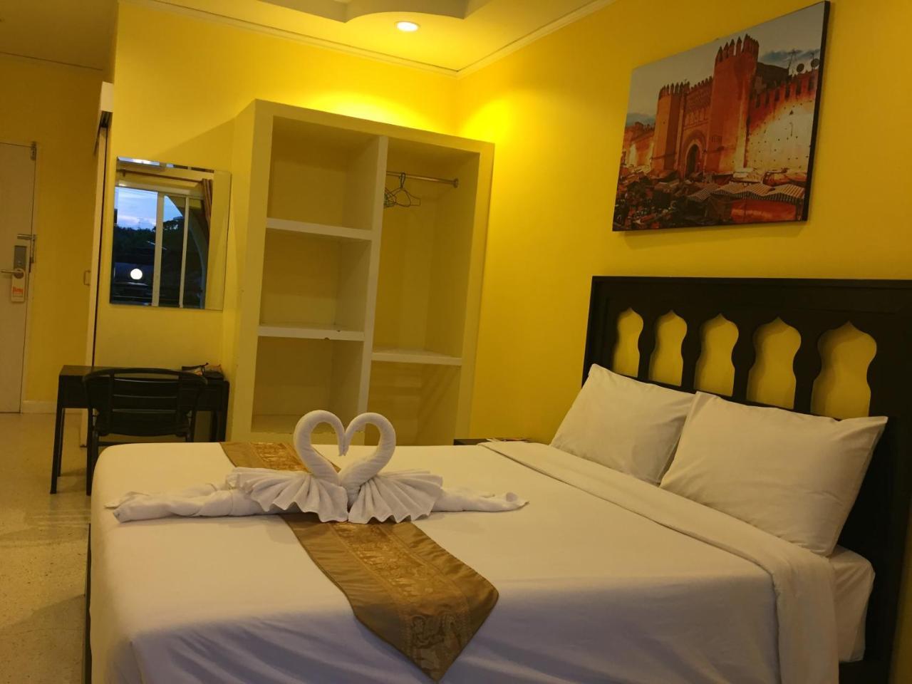 Pps Home Surin Bagian luar foto