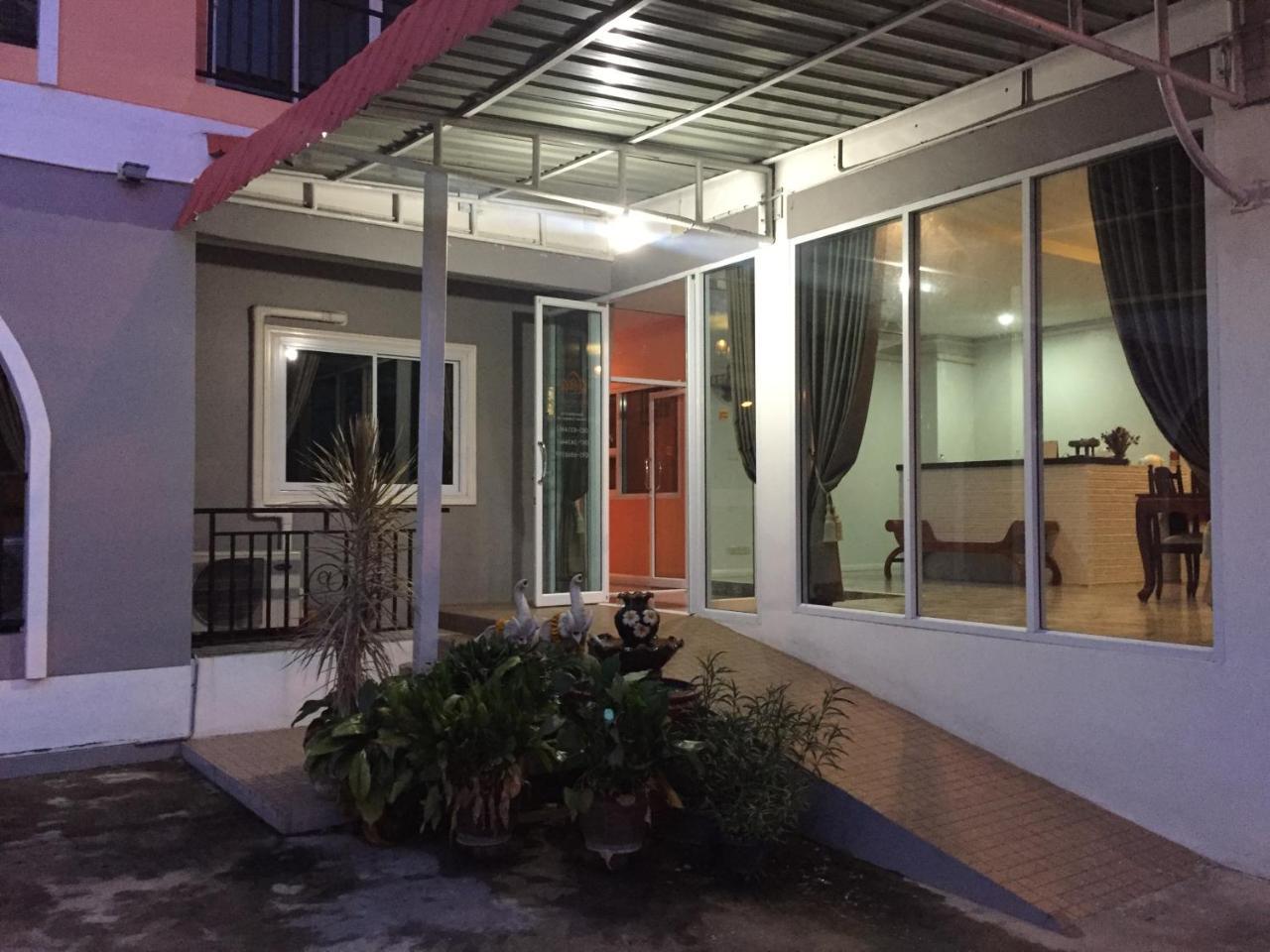 Pps Home Surin Bagian luar foto