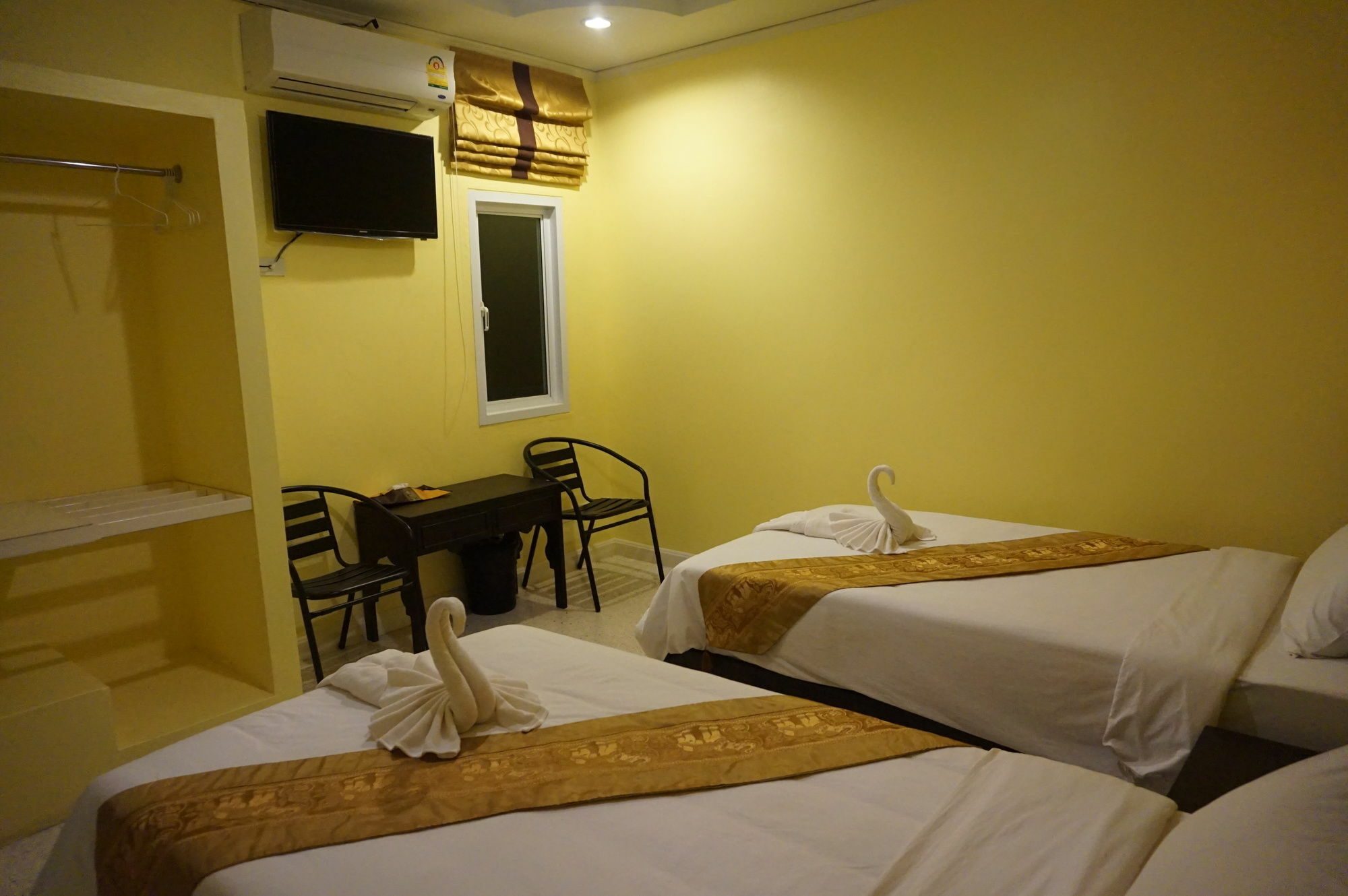 Pps Home Surin Bagian luar foto