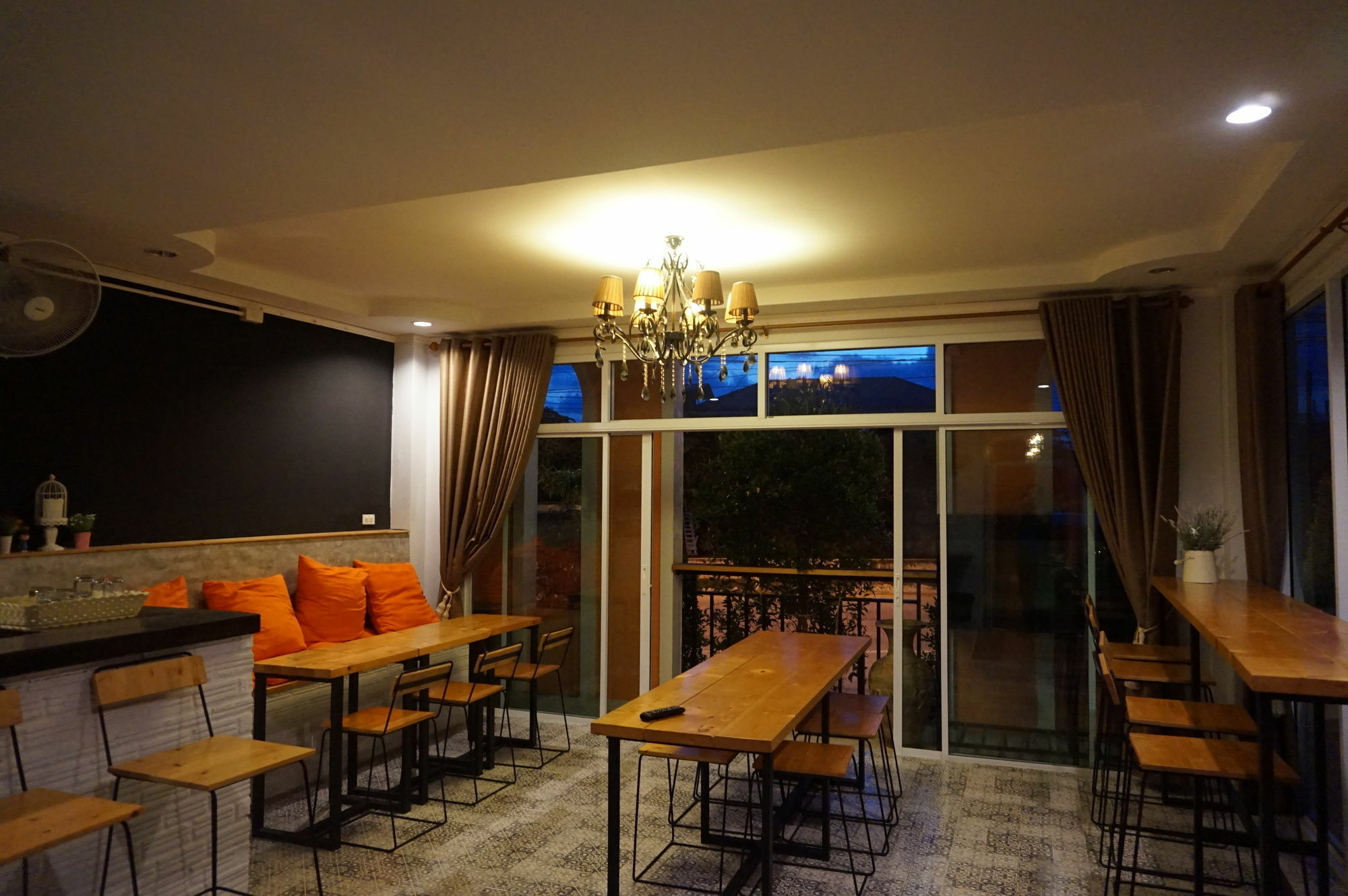 Pps Home Surin Bagian luar foto